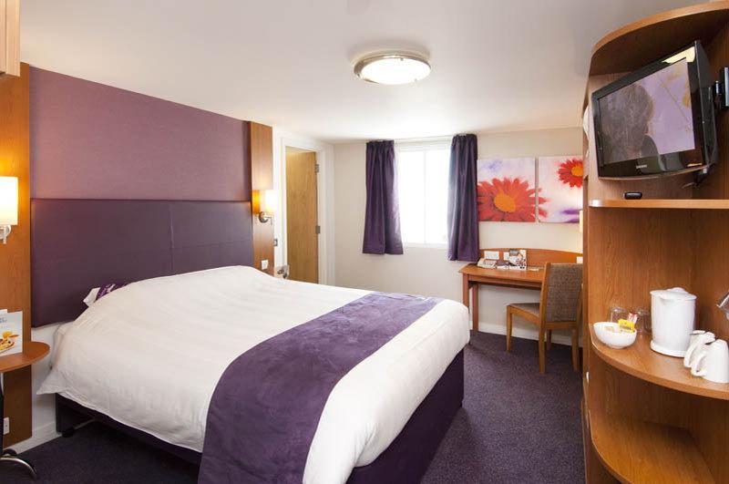 Premier Inn Barnsley 武姆韦尔 外观 照片